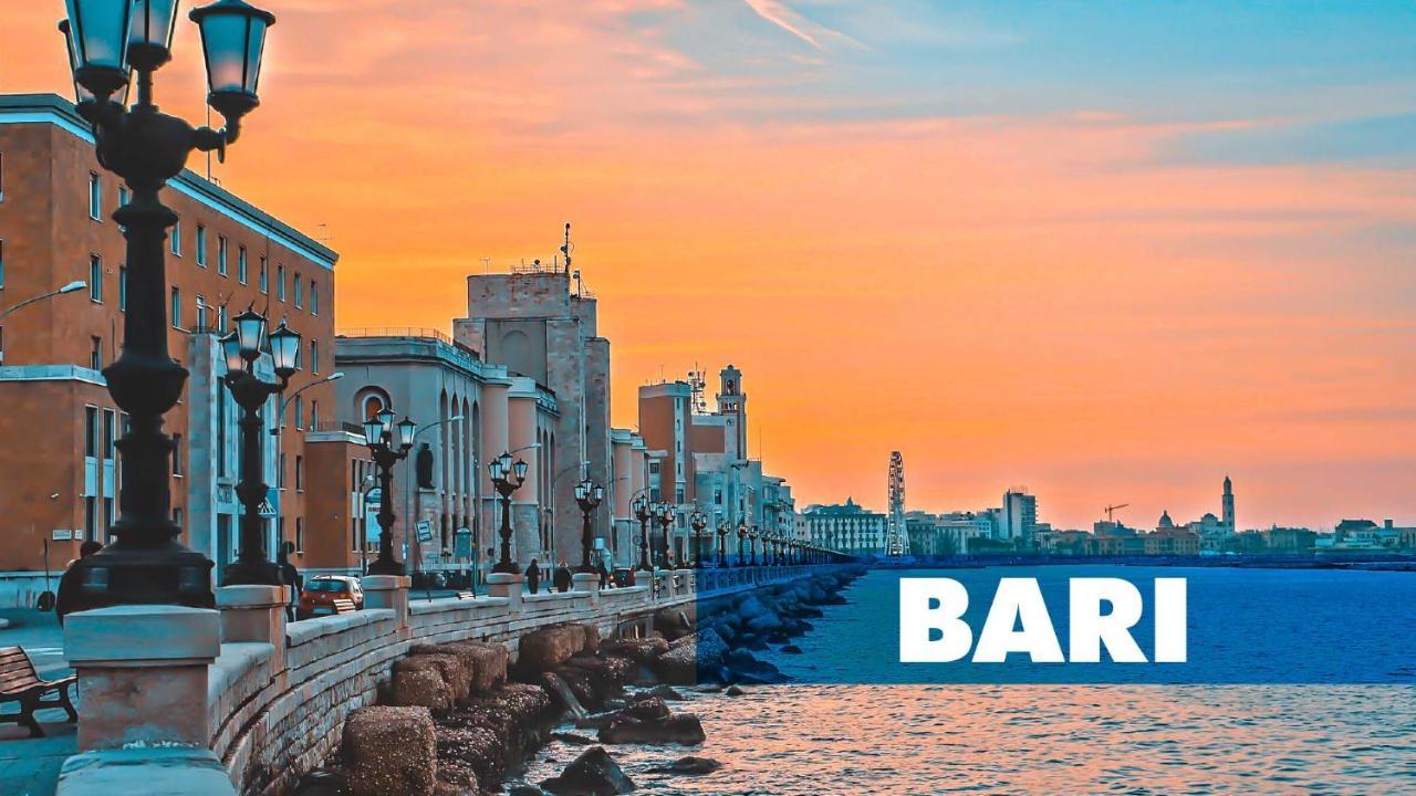 Lux Loft In Centro Apartment Bari Bagian luar foto