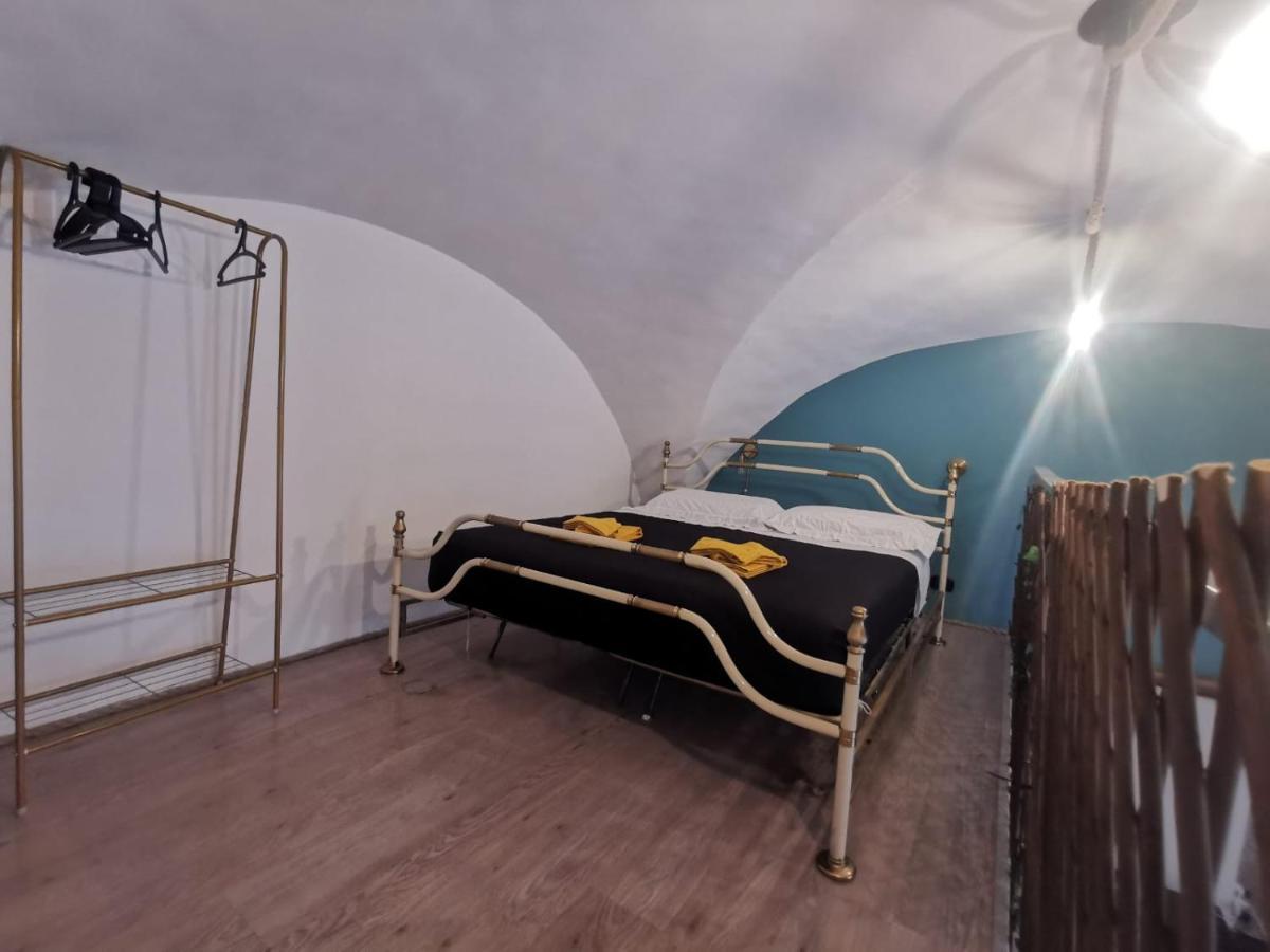 Lux Loft In Centro Apartment Bari Bagian luar foto